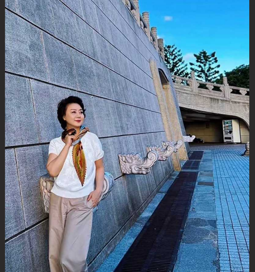 ❤️❤️❤️蘇暢❤️最新作品-粉紅色情趣內衣，一路從床上抽插到沙髮！