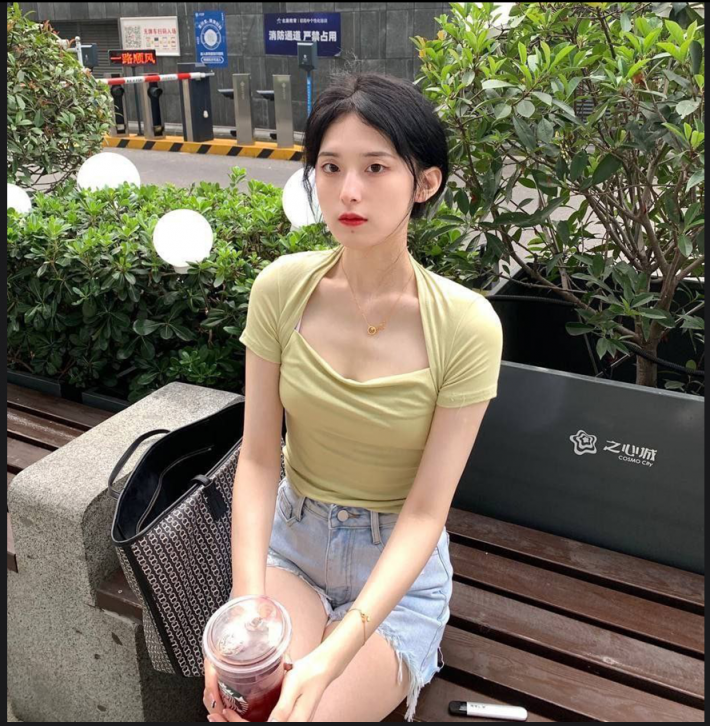 ❤️❤️❤️約炮大神「狠台北」遲到的外送員被淫蕩客戶說幹爆她才有好評