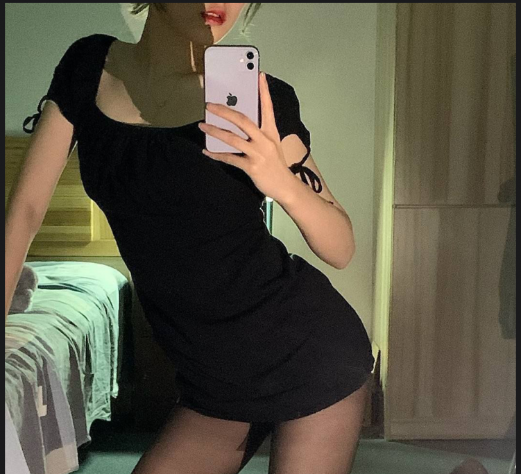 ❤️❤️❤️約炮大神「狠台北」遲到的外送員被淫蕩客戶說幹爆她才有好評