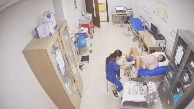 ❤️❤️❤️湖南省人民醫院副院長祖雄兵與眼科主任曾琦婚內雙雙出軌❤️大搞權色交易家中偷歡視頻被曝光