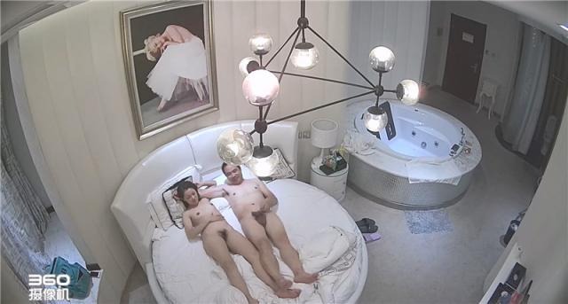 ❤️❤️❤️外圍小蘿莉妹妹非常的瘦很聽話叫換姿勢沒有一點怨言身體很敏感操一下就叫