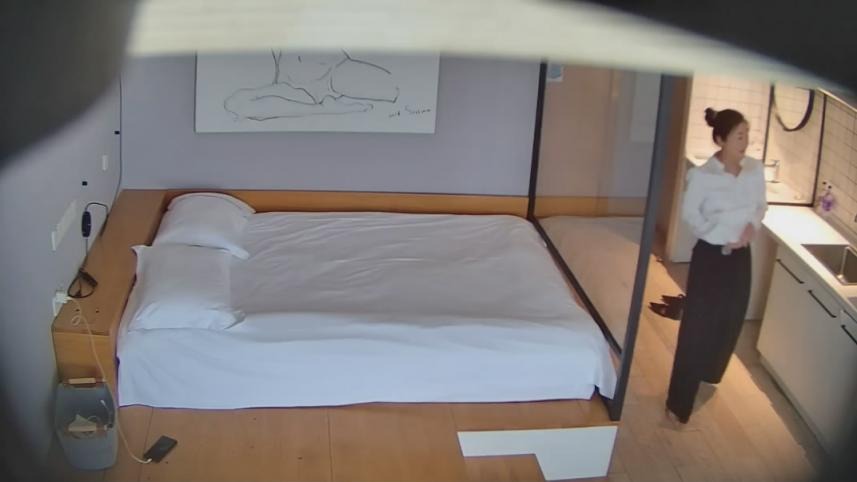 ❤️❤️❤️黑絲漁網旋轉玩具雙插擴肛被大雞吧爆菊花小穴潮噴內射灌滿精液