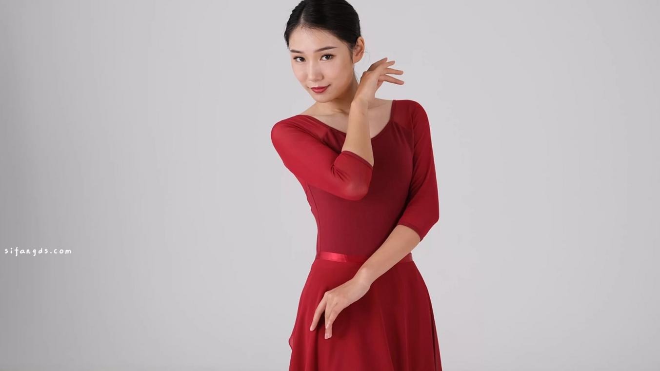 俄羅斯裸體綜藝整蠱路人節目