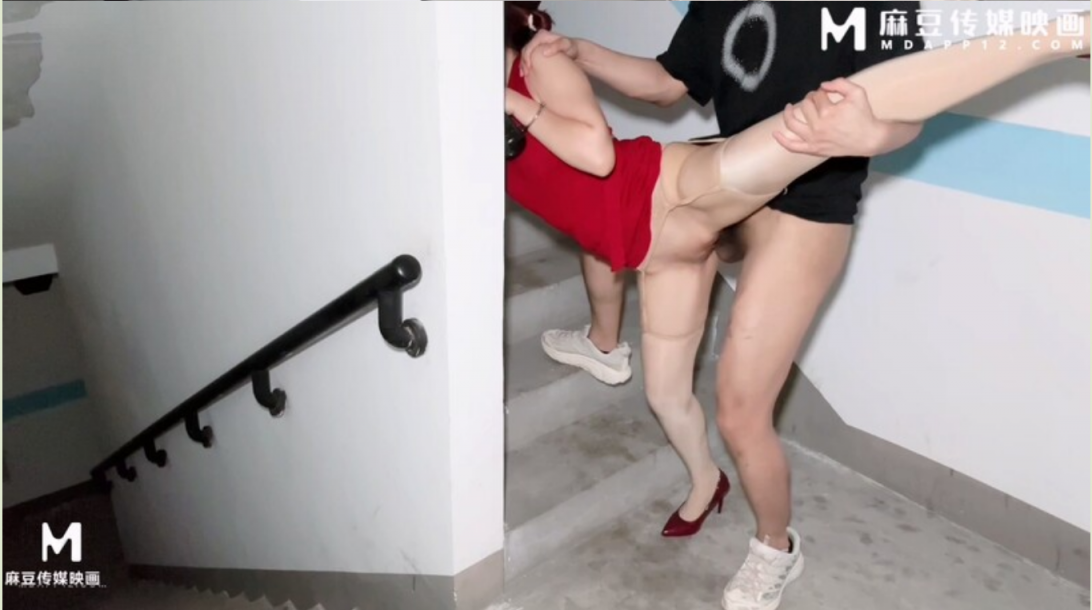 ❤️❤️❤️極品御姐【阿紫】最大尺度定制,全裸騷舞,掰逼抖臀,超清4K豎屏