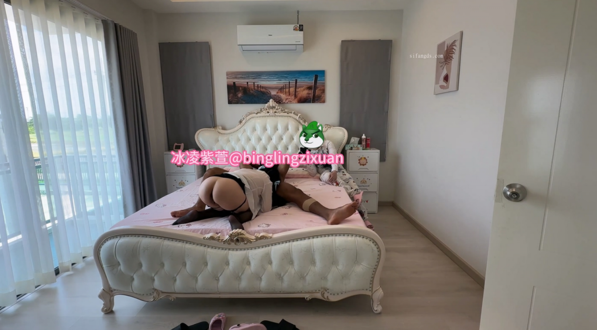 ❤️❤️❤️日常青年群P會這老哥牛逼呀三個妞都不賴隨便操