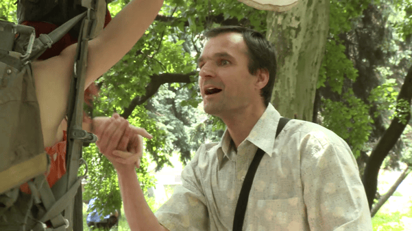 俄羅斯裸體綜藝整蠱路人節目