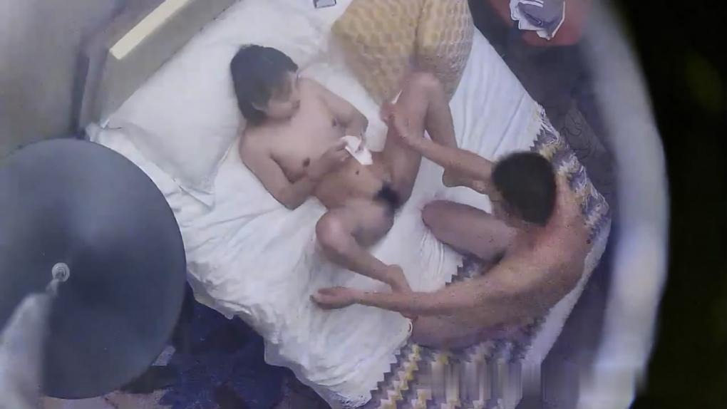 ❤️❤️❤️魔改綜藝❤️《花兒與少年》成人版《花兒與色狼》男人都不放過，簡直魔性！