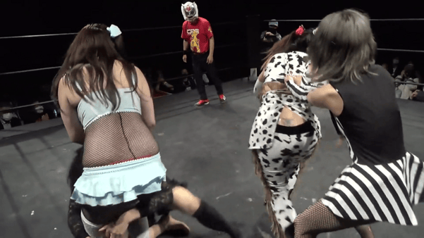 ❤️❤️❤️「狠台北」變態老板用口爆來面試內衣模特的清純日本妹