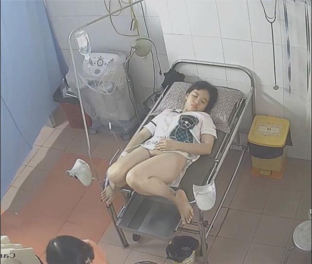 ❤️❤️❤️真實記錄姐姐陪著妹妹❤️來做陰道內窺鏡檢查