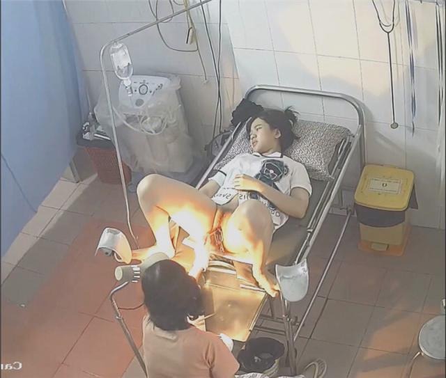 ❤️❤️❤️真實記錄姐姐陪著妹妹❤️來做陰道內窺鏡檢查