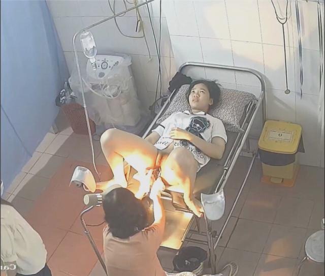 ❤️❤️❤️真實記錄姐姐陪著妹妹❤️來做陰道內窺鏡檢查