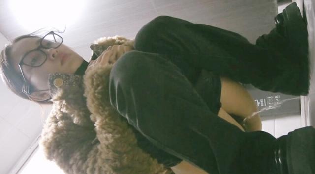 ❤️❤️❤️「狠台北」飯店櫃台大奶騷妹獨家服務是深喉吃屌被幹到高潮腳大開