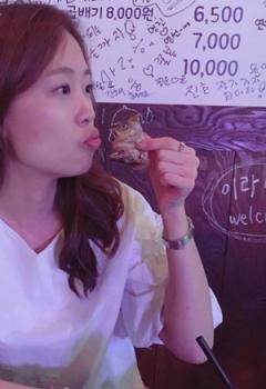 ❤️❤️❤️國家電網女員工沈雨氣質少婦私下約炮成癮❤️大量性愛自慰拍攝流出看得讓人欲罷不能!