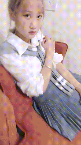 ❤️❤️❤️3P香港小天後來台露臉實戰全程互動自然情緒飽滿一邊被幹一邊失控隔著玻璃肏