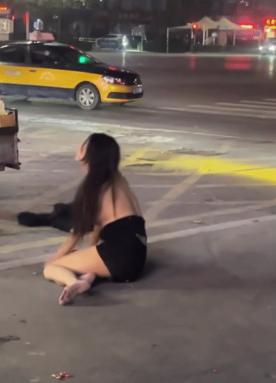 ❤️❤️❤️【北京石景山北方工業大學】的情侶，女的這表情把我看硬了聲音非常甜很溫柔，叫床聲音絕對夠騷