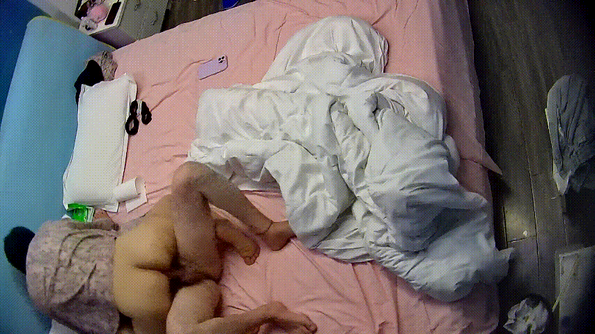 ❤️❤️❤️挑戰雙飛癡女，大奶騷臀，美味騷逼，樣樣難以割舍