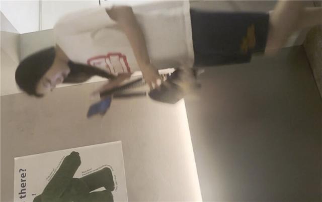 ❤️❤️❤️07年高中剛畢業的嫩妹剛開始做各種的不配合小鮑魚特別的粉