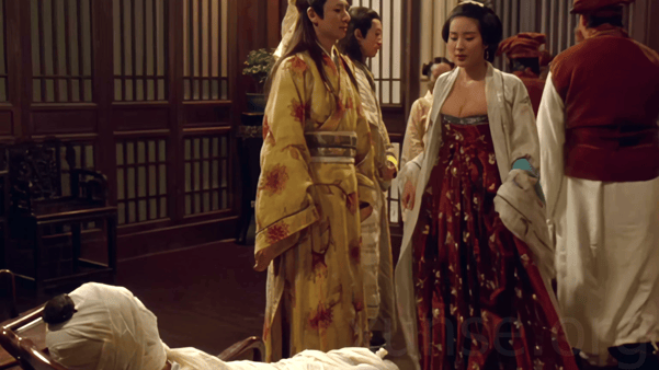 ❤️❤️❤️看樣子是上司帶下屬出來偷腥女人身材模樣是真極品這胸這屁股都沒得說