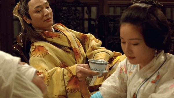 ❤️❤️❤️看樣子是上司帶下屬出來偷腥女人身材模樣是真極品這胸這屁股都沒得說