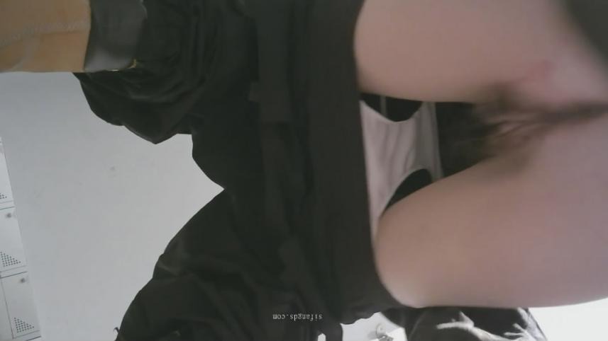 ❤️❤️❤️「狠台北」室友有難出屌相救幹爆她的多汁肥臀