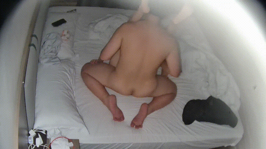 ❤️❤️❤️群P淫亂盛宴『小藝同學』『源源baby』多人淫亂嘴里一根逼里一根大肉棒淫聲蕩語終極夢想盛宴