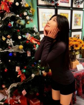 河南南阳极品女神王明妍被渣男曝光私密视频洗澡自拍性感撩人抠逼自慰SM捆绑调教反差感拉满！