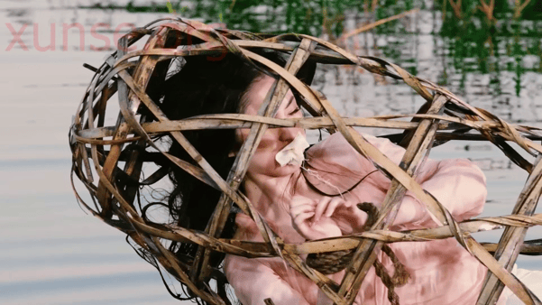 ❤️❤️❤️大學美女男生寢室做愛，被男友調教成小母狗全裸勇闖男廁所，主打真實刺激