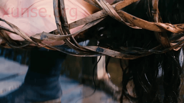 ❤️❤️❤️大學美女男生寢室做愛，被男友調教成小母狗全裸勇闖男廁所，主打真實刺激