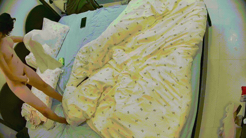 ❤️❤️❤️河南濮陽華龍區大神【中原炮王】約炮露臉騷姐姐⑶，任意玩弄高潮大量噴水(8V)