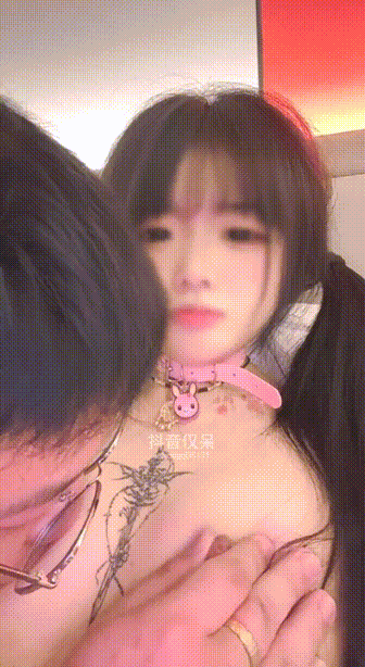 ❤️❤️❤️糖心VlogUp主【小米粥】性癮少女引誘外賣員主動索精多姿勢迎合肉棒口爆滿嘴流精