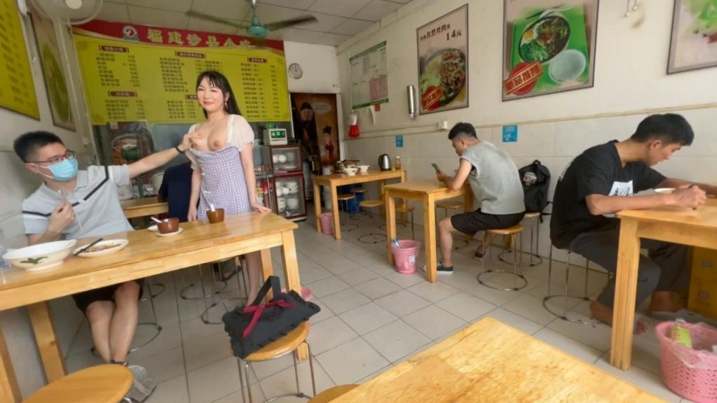 ❤️❤️❤️糖心網紅UP主『玫瑰』高潮痙攣_千金小姐住院慘遭無恥男看護色情按摩高潮插入_在醫生看不到的地方強上直至沈迷於