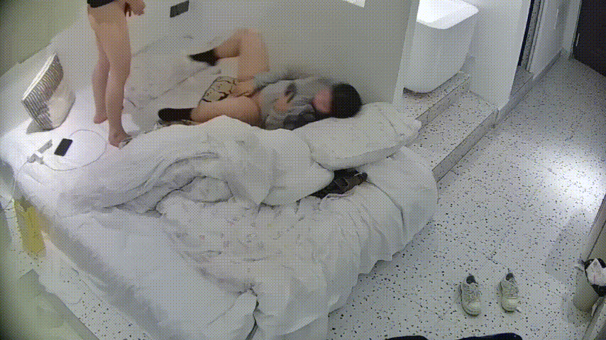 ❤️❤️❤️炮房攝像頭偷拍❤️少婦和油頭粉面哥開房偷情舔逼各種玩弄被搞得好爽