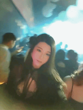 ❤️❤️❤️江蘇某師範大學G奶大二學生被富商包養偷拍不雅視頻流出，後入強插想躲被拉回來操