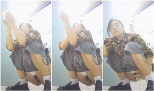 ❤️❤️❤️P站Miuzxc火辣的越南妹這身服裝太性感了！上位騎乘實在是爽爆了