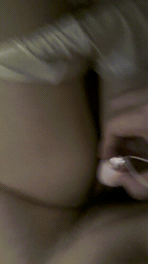 ❤️❤️❤️FansOne天堂鳥先生炮友還沒結束男友就來了狂插大量口爆