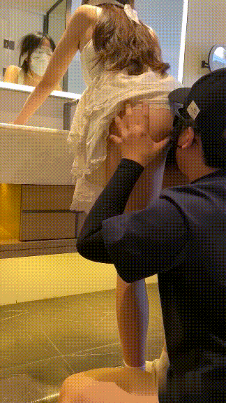 ❤️❤️❤️fansone堅挺美乳女神【艾熙aixiaixi】饑渴難耐，沙漠中的甘霖