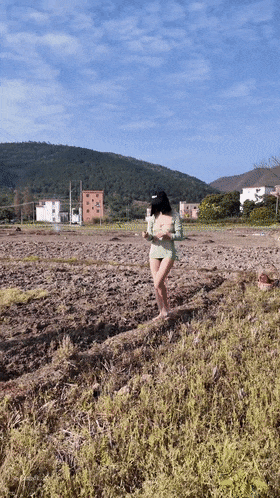 ❤️❤️❤️06年的可愛小甜妹操到中途太累了還跑去抽根煙抽完之後就狠狠的操到她叫爸爸別停