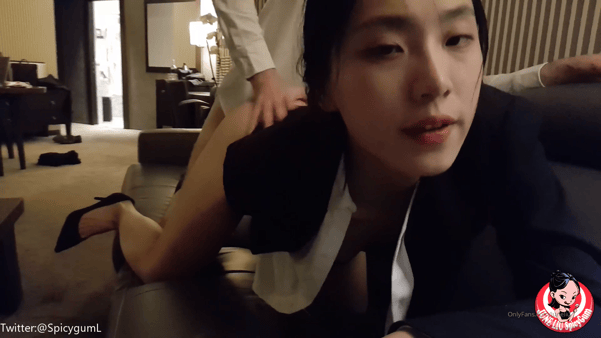 ❤️❤️❤️情色攝影師【燒酒映畫】最新作品,約啪19歲COS少女,星穹鐵道白絲“霍霍”