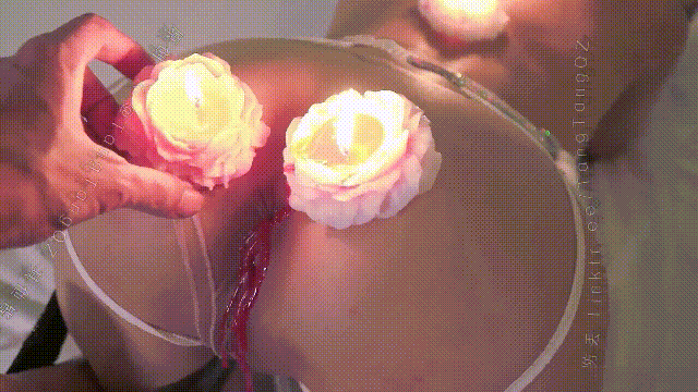 ❤️❤️❤️眼鏡反差婊帶著跳蛋在外面浪，最後在帳篷里被狠狠地爆肏