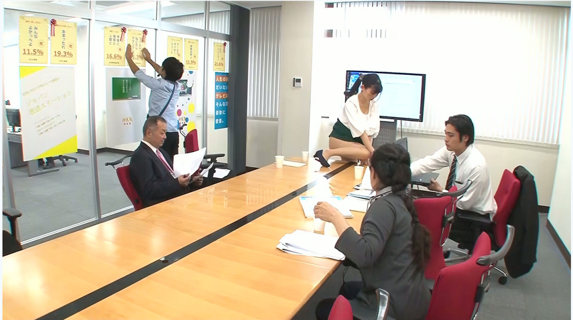 ❤️❤️❤️性感噴水御姐女神✅化身麥當勞女店員坐地噴水,頂級身材高挑大長腿外表清純靚麗私下騷的起飛