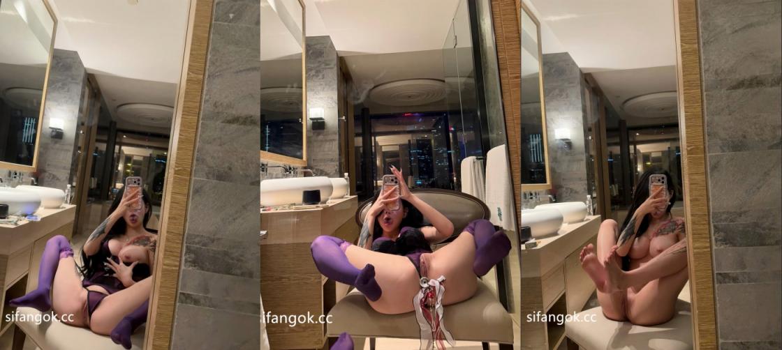 ❤️❤️❤️18歲的含苞待放抓著她的雙馬尾操了她半個小時讓她坐在機位前面近景讓兄弟們看