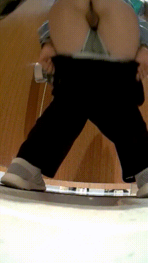 ❤️❤️❤️有的女人看起來端莊可一旦擊碎她們內心的防線她們就會變得瘋狂淫蕩淫蕩不堪的樣子就是對她們最好的羞辱了!