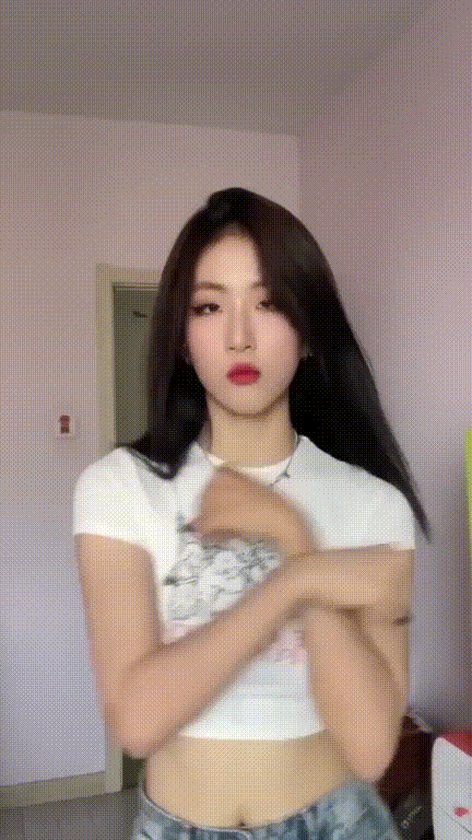 ❤️❤️❤️性感噴水御姐女神✅化身麥當勞女店員坐地噴水,頂級身材高挑大長腿外表清純靚麗私下騷的起飛